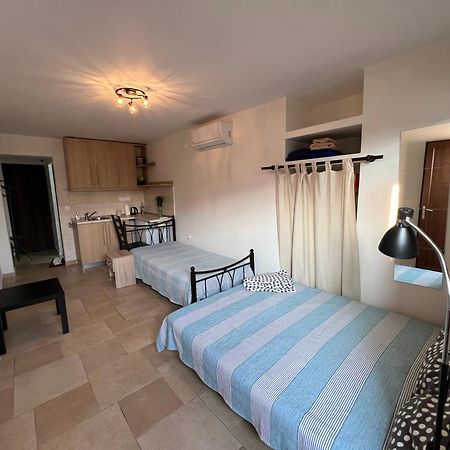 Am Beach House Nea Moudania Luaran gambar