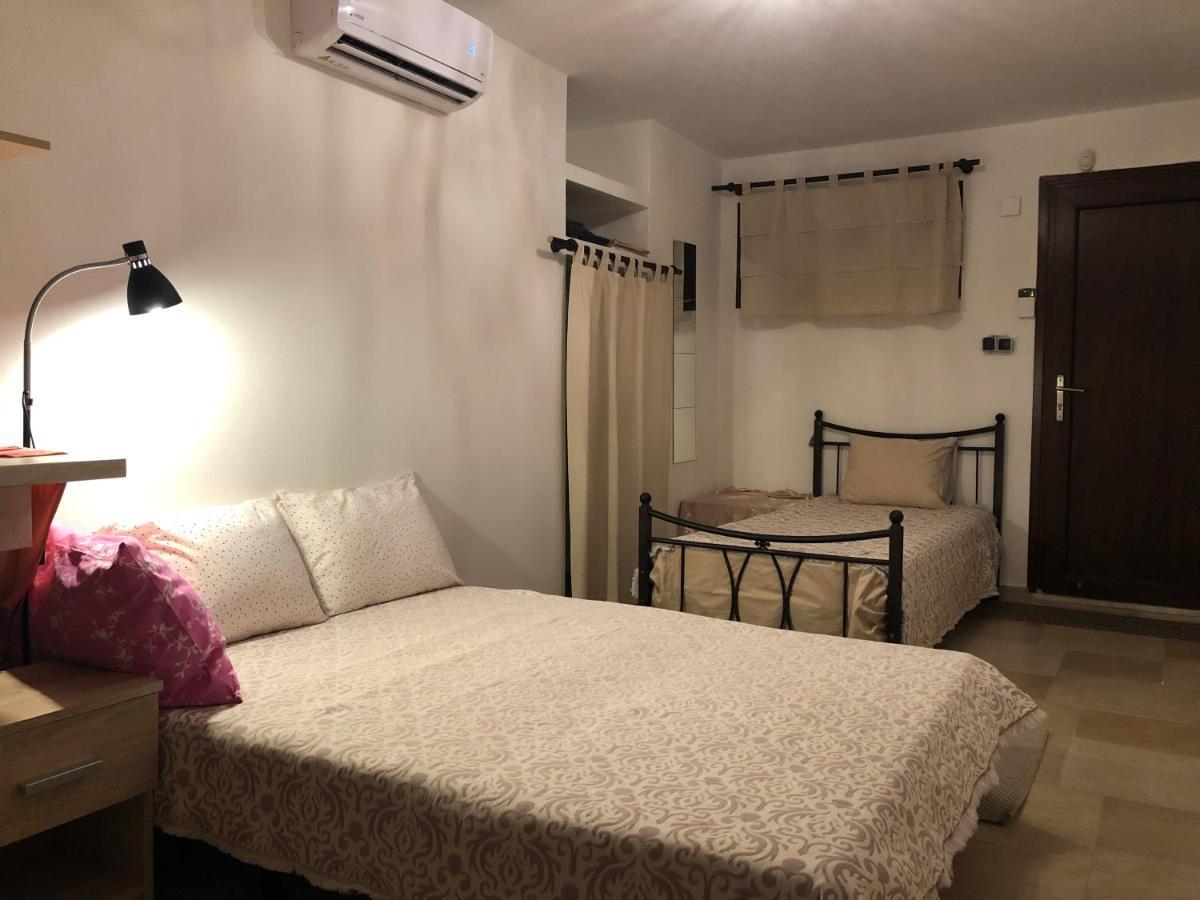 Am Beach House Nea Moudania Luaran gambar