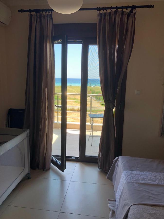Am Beach House Nea Moudania Luaran gambar