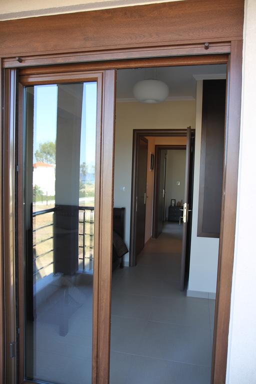 Am Beach House Nea Moudania Luaran gambar